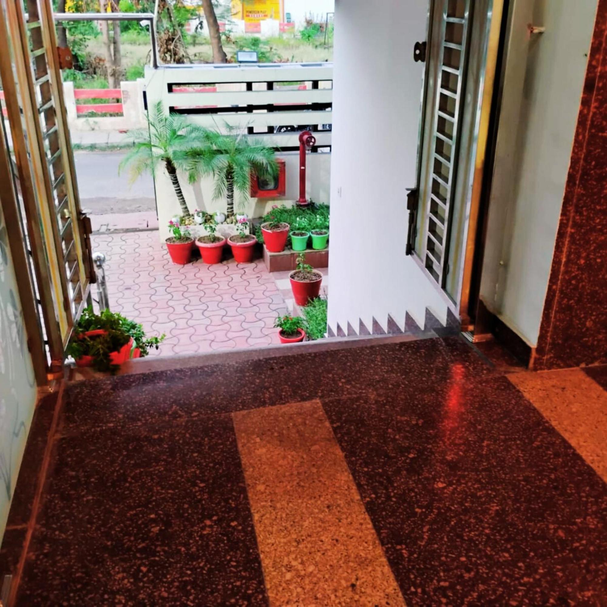 Hotel Lake View Grand Lucknow Luaran gambar