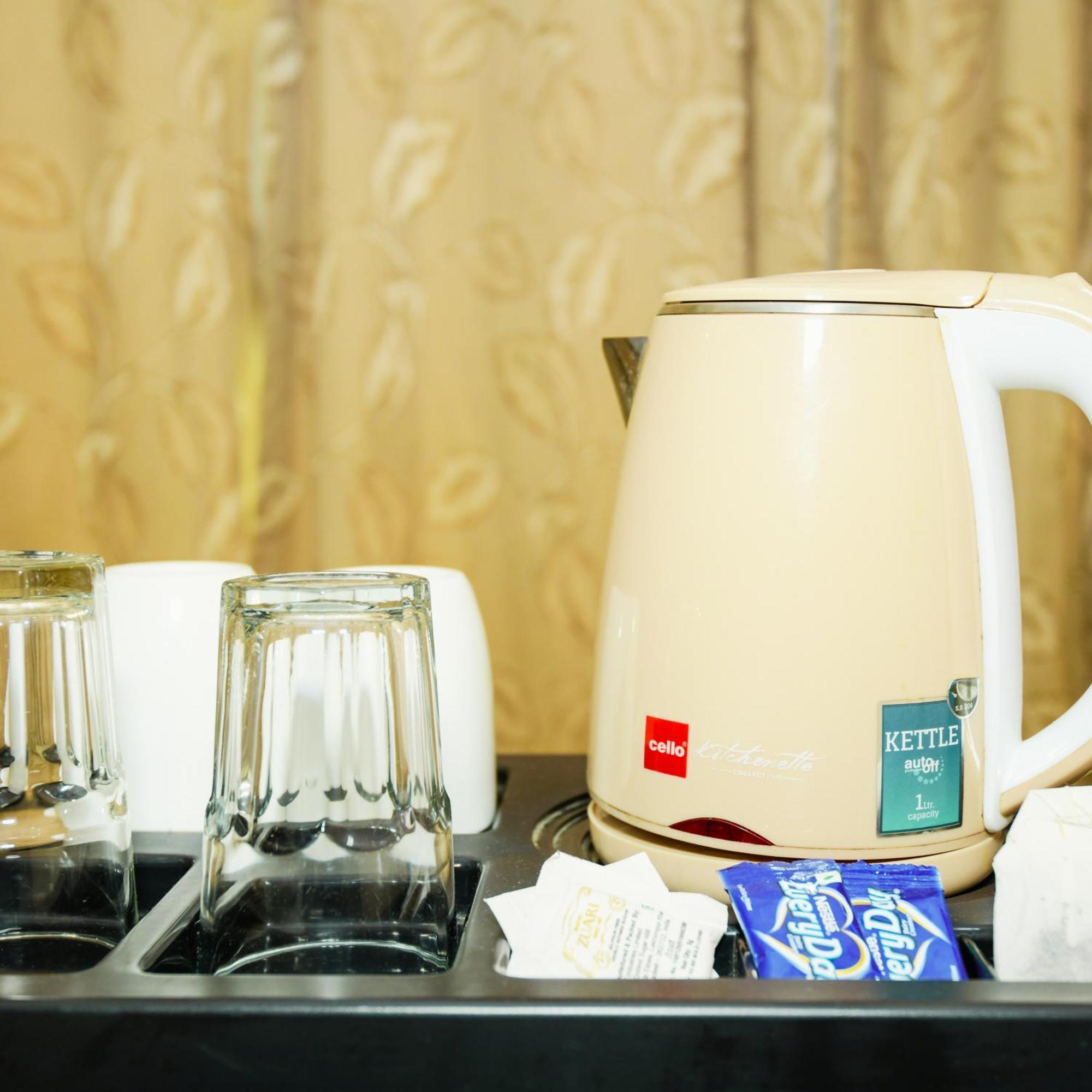 Hotel Lake View Grand Lucknow Luaran gambar