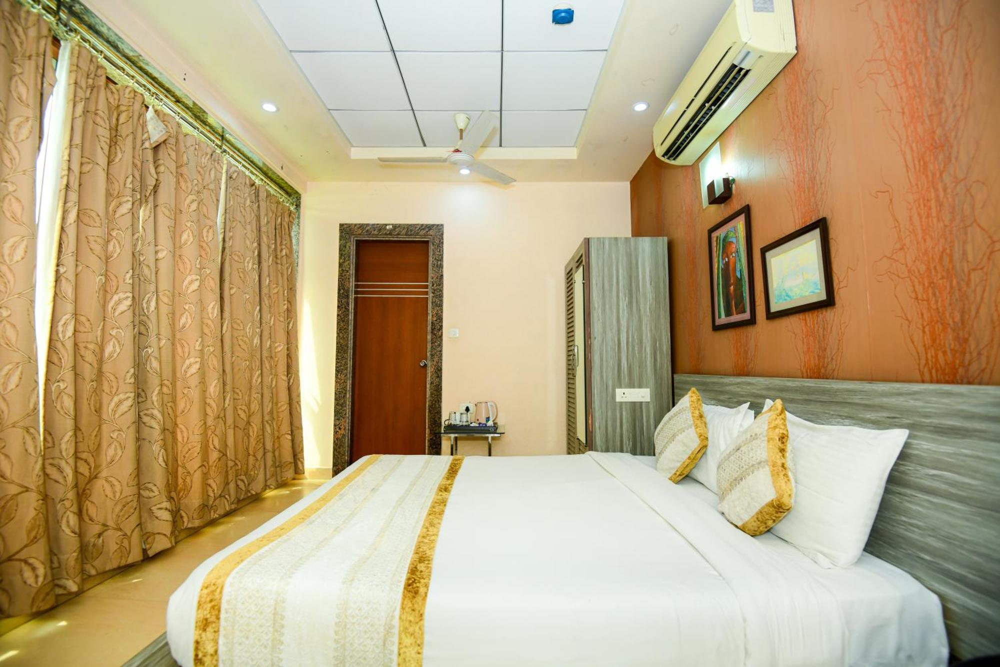 Hotel Lake View Grand Lucknow Luaran gambar